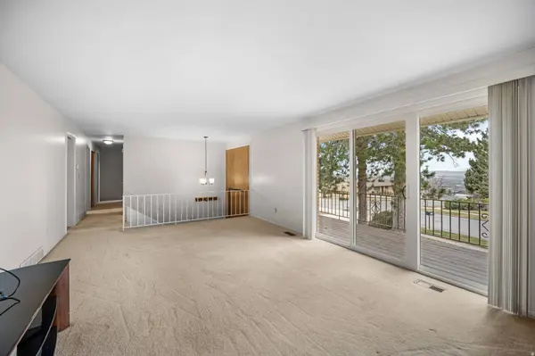 994 DEBORAH DR, Bountiful, UT 84010