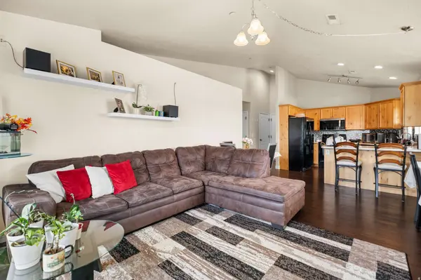 1249 W CAMBRIA WAY N #L302, Pleasant Grove, UT 84062