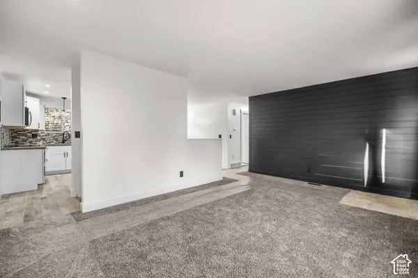 4042 W PASKAY DR, West Valley City, UT 84120