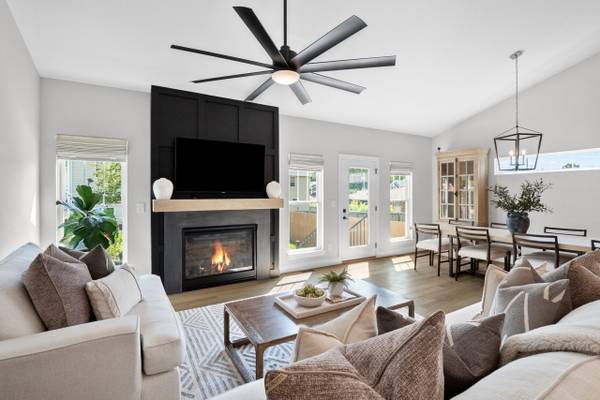 St Louis, MO 63122-6115,219 E Woodbine Ave