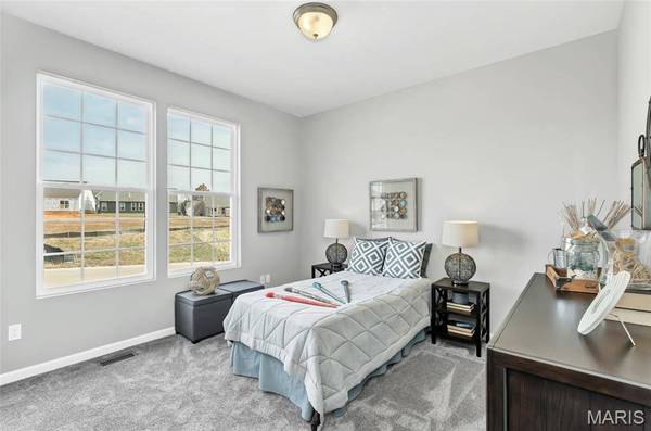 1531 Arlington Heights WAY, Imperial, MO 63052