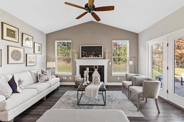 1 Kingston @ Kreder Farms, St Charles, MO 63304