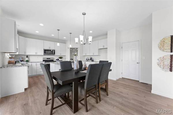 1 Barkley @ The Highlands, Washington, MO 63090