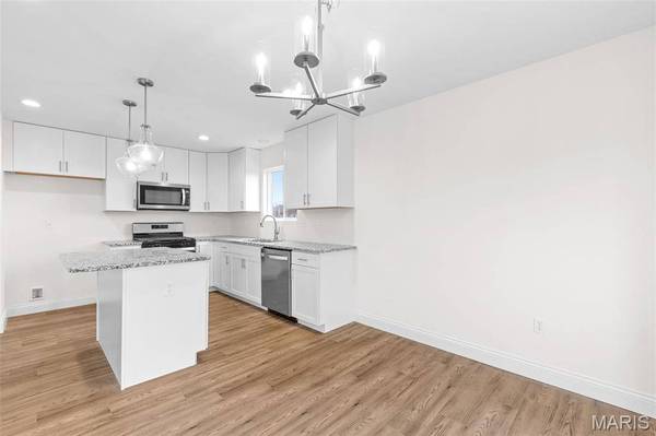 1 Sydney @Arlington Heights, Imperial, MO 63052