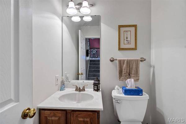 1329 Lakeway DR, Defiance, MO 63341