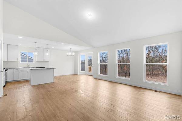 1 TBB Sydney@ The Highlands, Washington, MO 63090