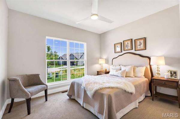 4 Challenger CT, O'fallon, MO 63366