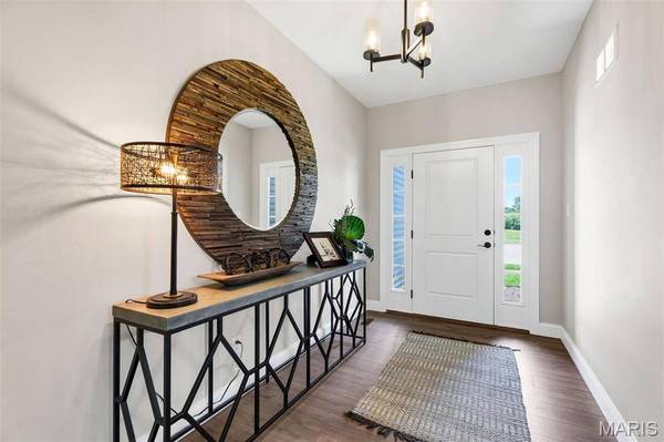 4 Challenger CT, O'fallon, MO 63366
