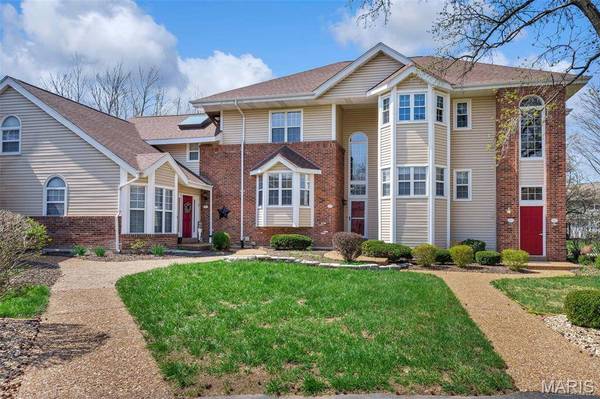 405 Meramec WAY #10, St Charles, MO 63303