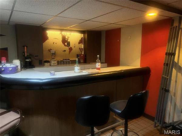 10138 Viscount DR, St Louis, MO 63136