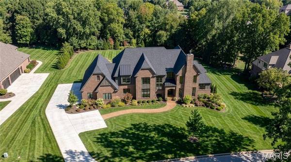 1 TBB Hawthorne I @ Manor Hill, Town And Country, MO 63131