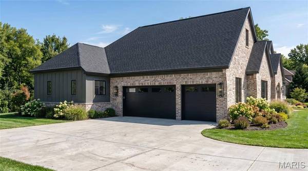 1 TBB Sedona @ Manor Hill, Town And Country, MO 63131