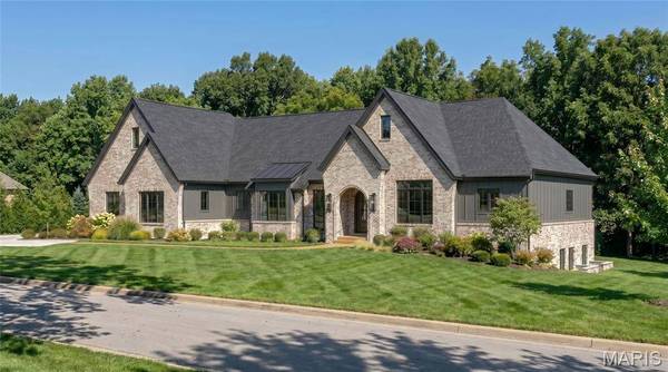 1 TBB Sedona @ Manor Hill, Town And Country, MO 63131