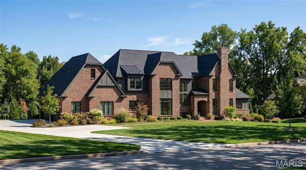 1 TBB Hawthorne I @ Manor Hill, Town And Country, MO 63131
