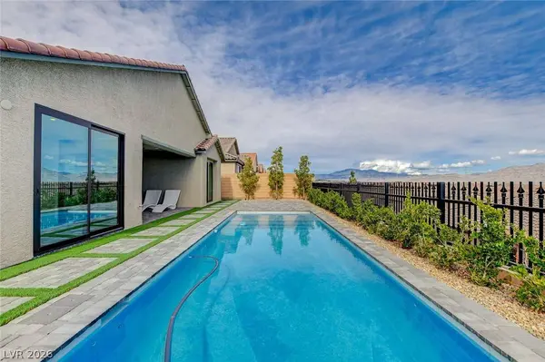 6442 Corsari Ridge ST, Las Vegas, NV 89166