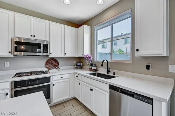 372 Silva PL, Henderson, NV 89011