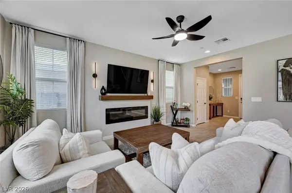 372 Silva PL, Henderson, NV 89011