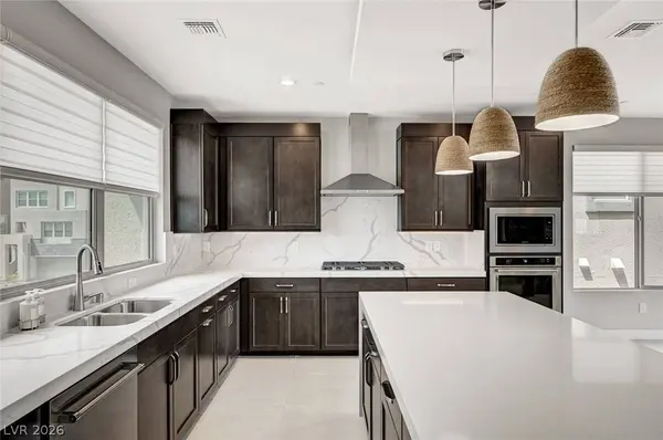 11580 Midnight Melody AVE, Las Vegas, NV 89138