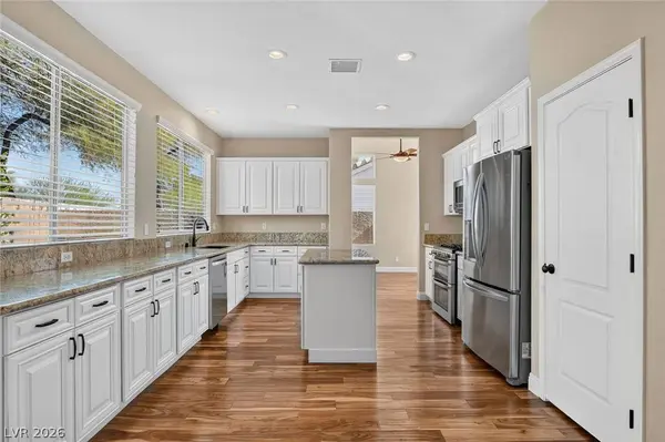 9728 Ann Arbor LN, Las Vegas, NV 89134