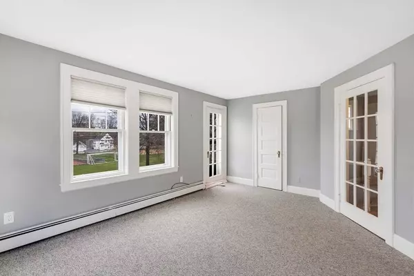 99 Laurel St, Melrose, MA 02176