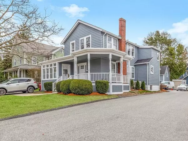 99 Laurel St, Melrose, MA 02176