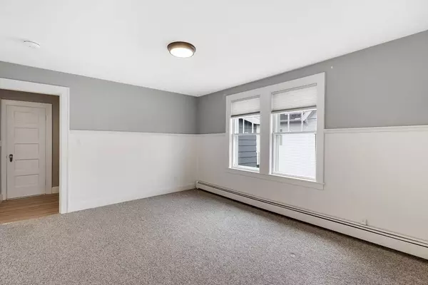 99 Laurel St, Melrose, MA 02176