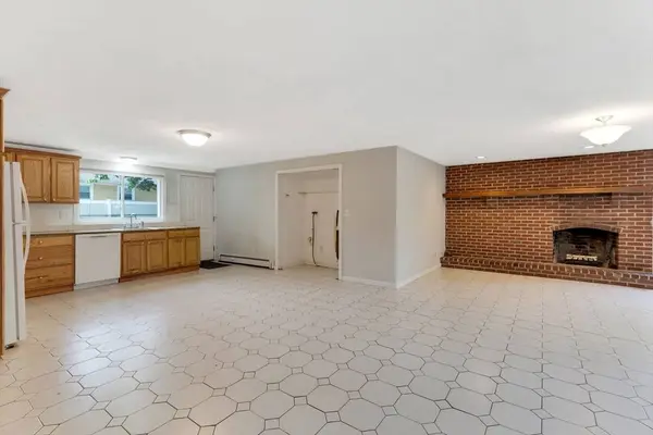 11 Main St, Wilmington, MA 01887