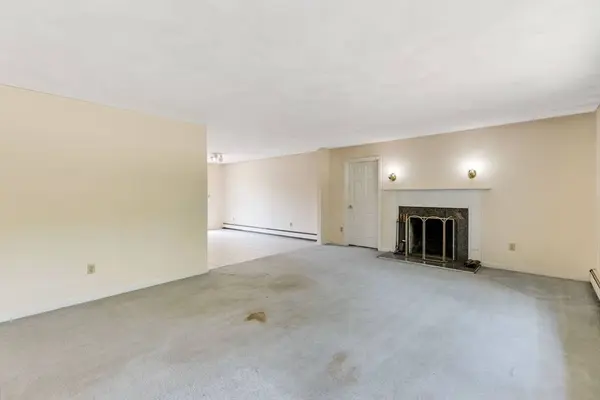 11 Main St, Wilmington, MA 01887