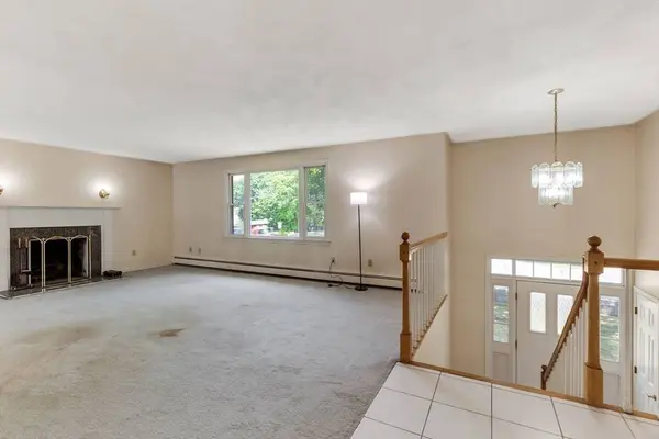 11 Main St, Wilmington, MA 01887