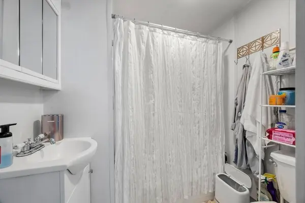 250 Tremont St, Melrose, MA 02176