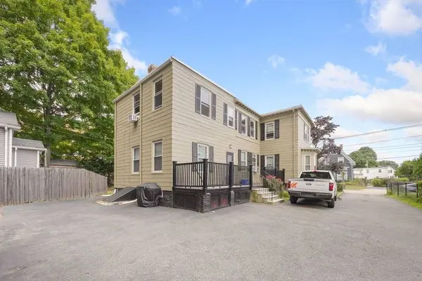 250 Tremont St, Melrose, MA 02176