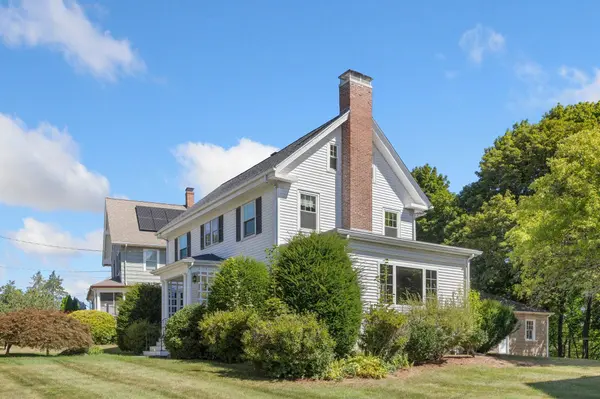 57 Nowell Rd, Melrose, MA 02176