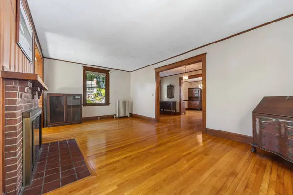 57 Nowell Rd, Melrose, MA 02176