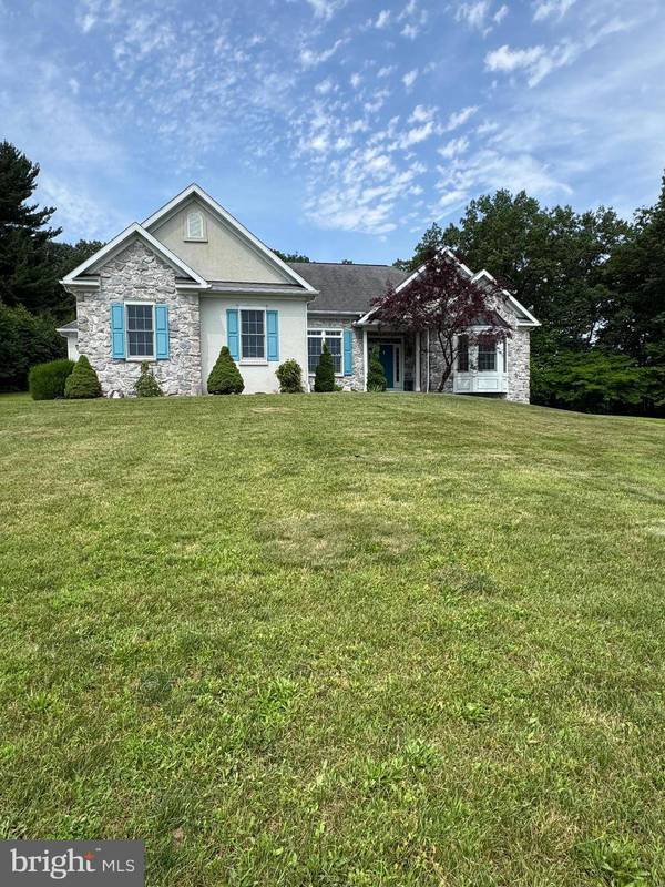 2219 MORGANTOWN RD, Reading, PA 19607