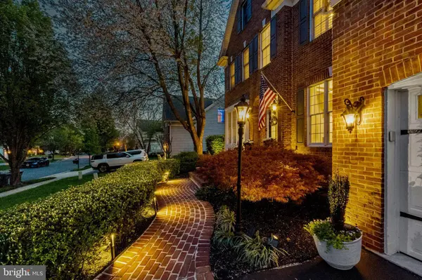 5620 SHOAL CREEK DR, Haymarket, VA 20169