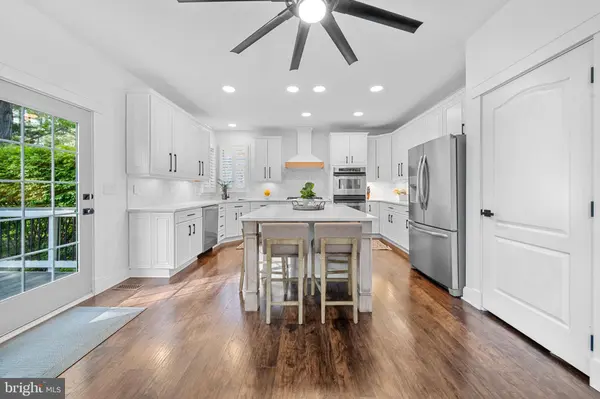 5620 SHOAL CREEK DR, Haymarket, VA 20169