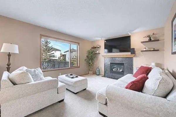 105 Citadel Crest PARK NW, Calgary, AB T3G 4K5