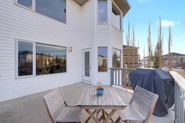 105 Citadel Crest PARK NW, Calgary, AB T3G 4K5