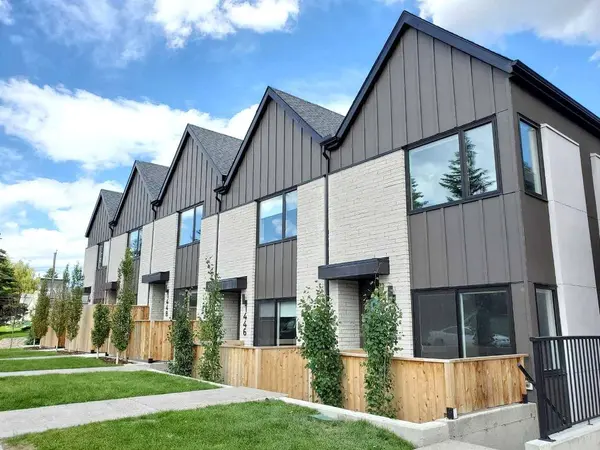 1426 23 AVE NW, Calgary, AB T2K 1M5