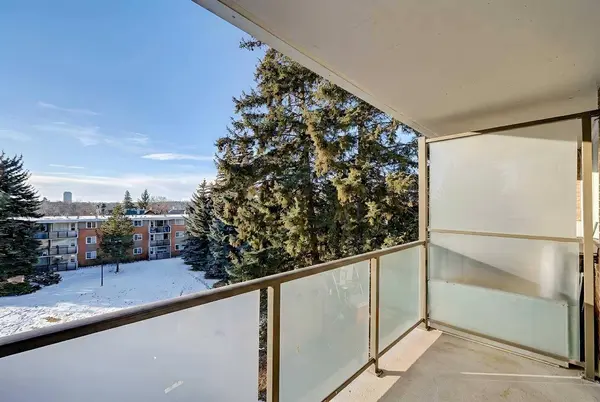 1620 8 AVE NW #356, Calgary, AB T2N 1C4