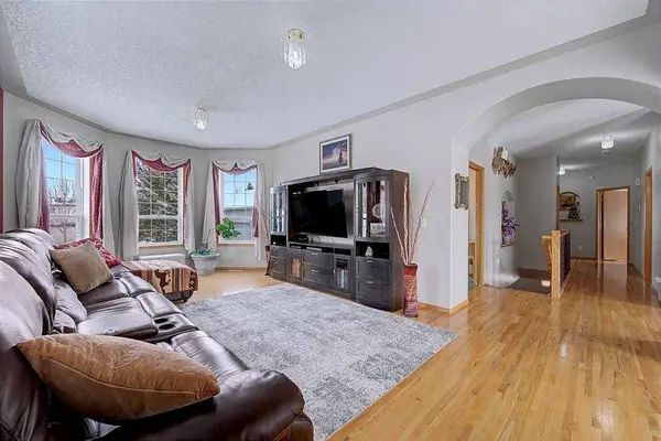 243115  Range Road 281A, Rural Rocky View County, AB T1X 2B9