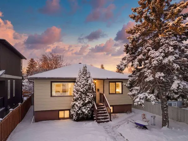 1019 8 AVE NE, Calgary, AB T2E 0S4