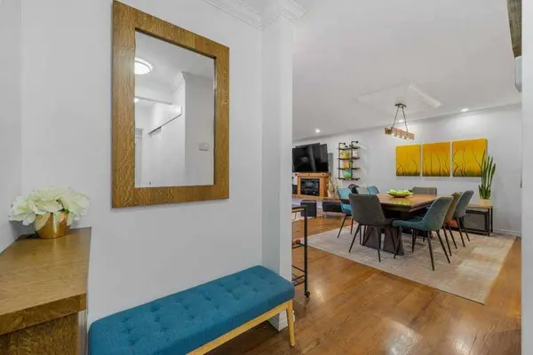 1412 16A ST NE, Calgary, AB T2E 4T7