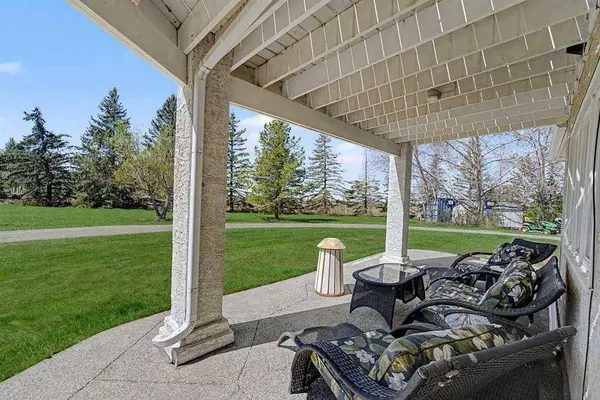 280118 Township Road 235A, Rural Rocky View County, AB T1X 0K4