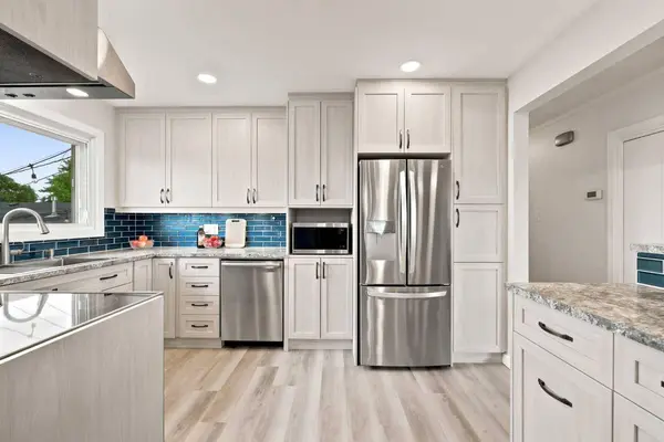 404 Arlington DR SE, Calgary, AB T2H 1S3