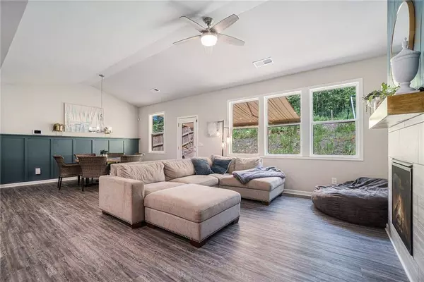 22 Creekstone CT, Dallas, GA 30132