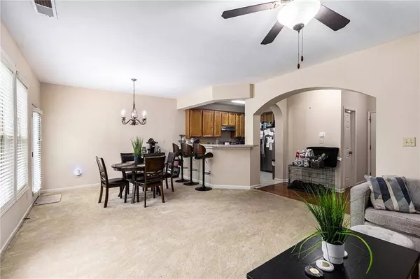 1240 Grampian PASS #9, Marietta, GA 30008