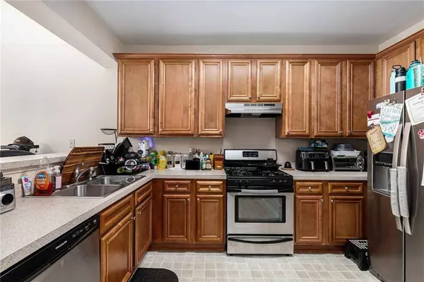 1240 Grampian PASS #9, Marietta, GA 30008