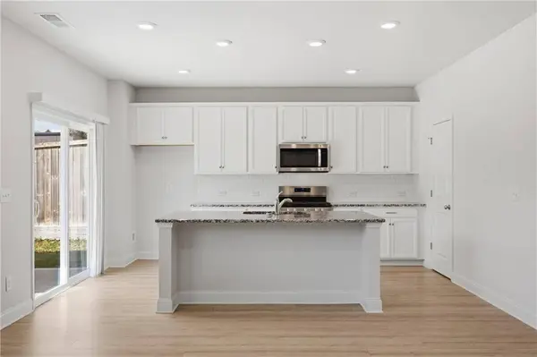 11 Dew Drop LN, Dallas, GA 30157
