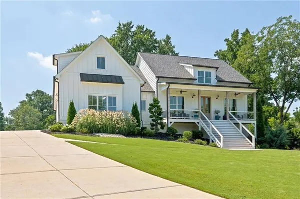 292 Arnold Mill RD, Woodstock, GA 30188